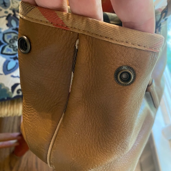 Burberry half tote with buckle and solid top handles tan calfskin very soft - Picture 2 of 11